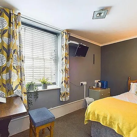 The Coach House بيت ريفي