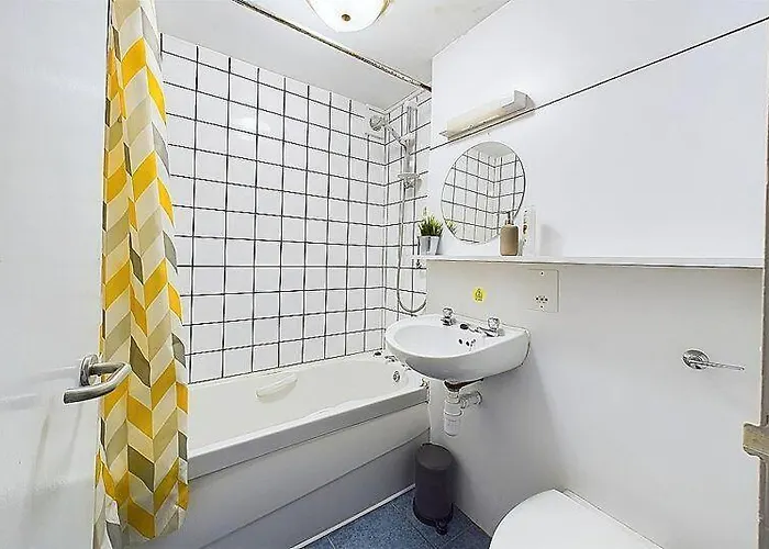 The Coach House Inn *